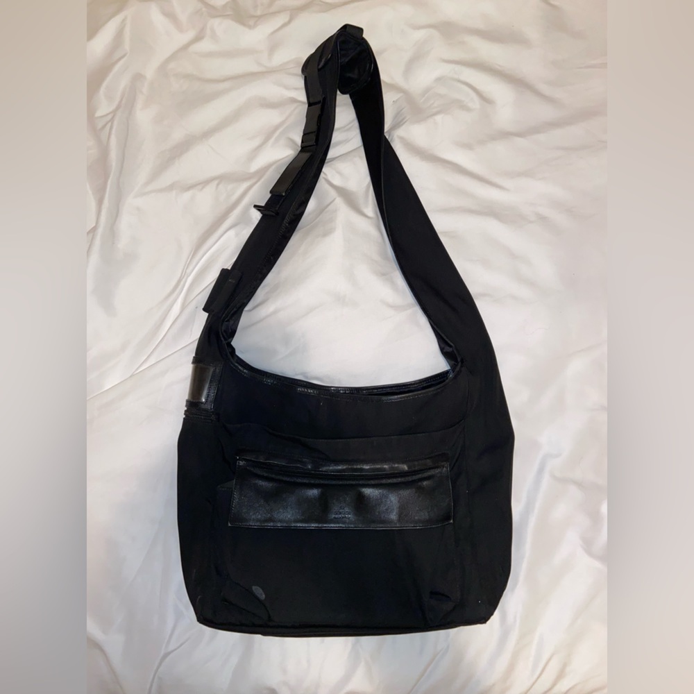 Gucci bamboo series tactical shoulder bag with many pockets, authentic